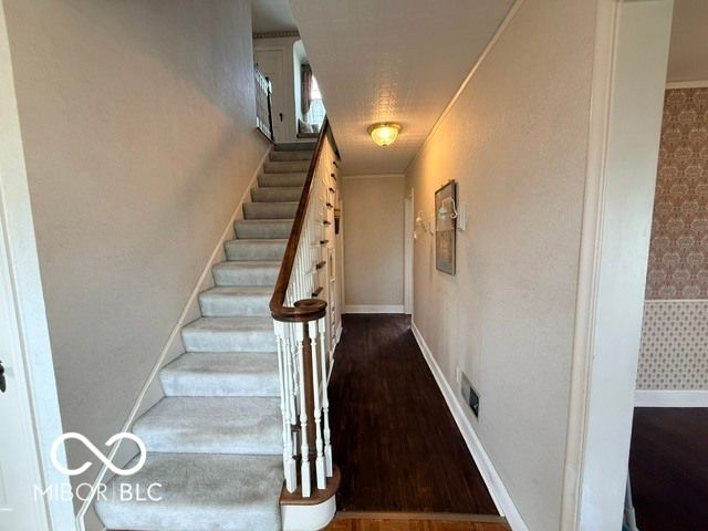 824 W 5th Street, Seymour, IN 47274