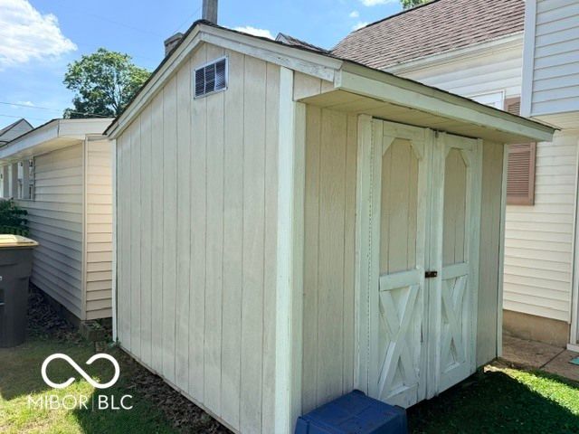 824 W 5th Street, Seymour, IN 47274