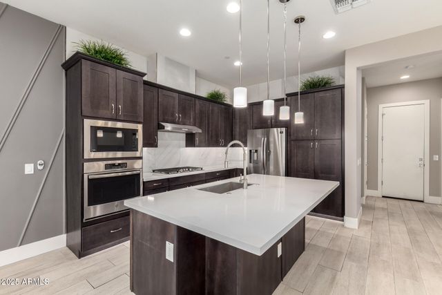 7500 E VIA DE LUNA Drive, Scottsdale, AZ 85255