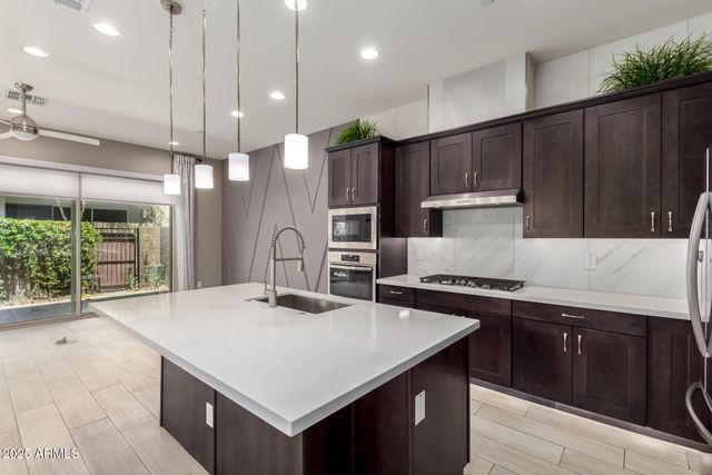 7500 E VIA DE LUNA Drive, Scottsdale, AZ 85255