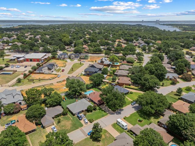 3040 Panhandle Drive, Grapevine, TX 76051
