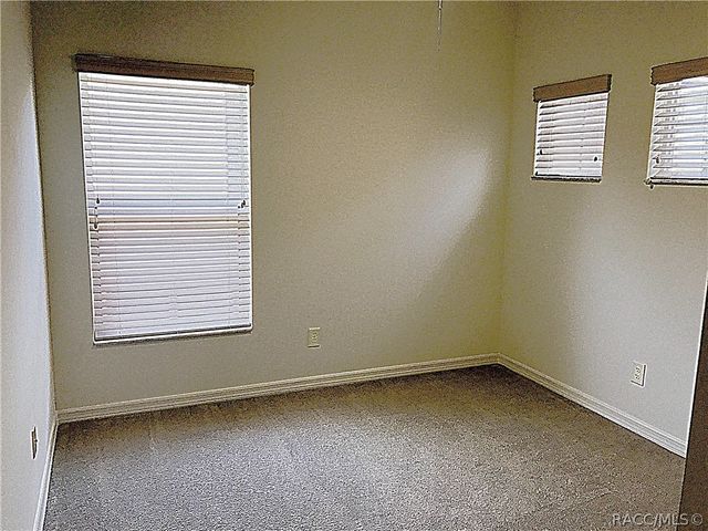 1626 W Spring Meadow Loop, Lecanto, FL 34461