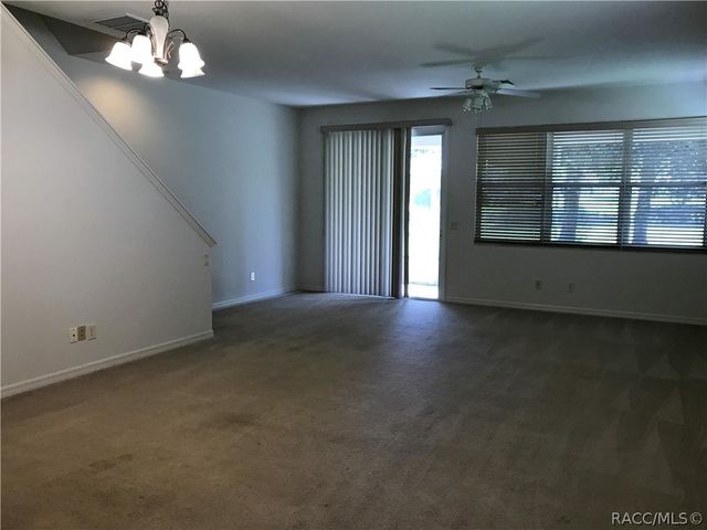 1626 W Spring Meadow Loop, Lecanto, FL 34461