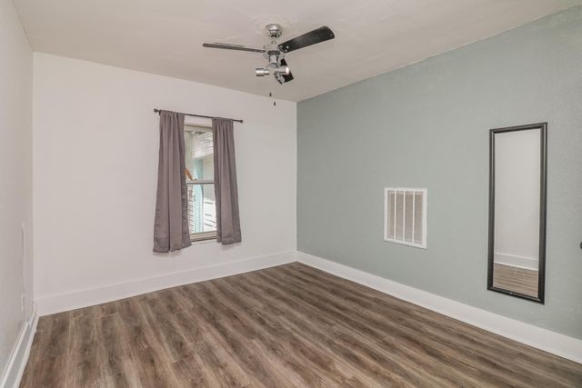 504 HUNT AVE, Columbia, MO 65203