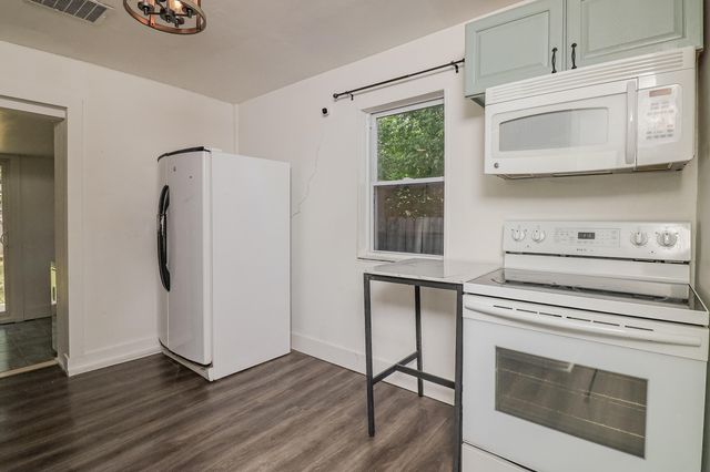 504 HUNT AVE, Columbia, MO 65203