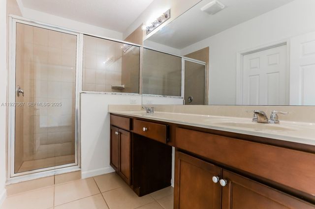 2871 NW Treviso Cir 2871, Port St. Lucie, FL 34986