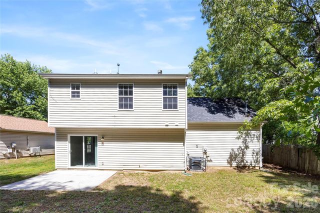 9713 Aviary Hill Way, Charlotte, NC 28214