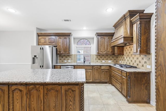 12516 Maplecrest Drive, Frisco, TX 75035