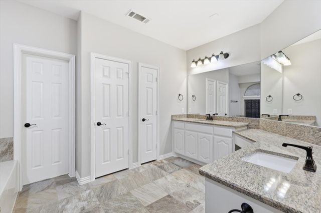 12516 Maplecrest Drive, Frisco, TX 75035