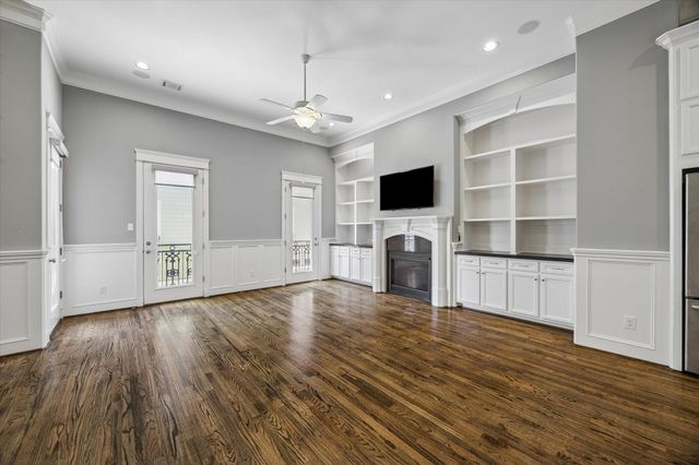 609 Rutland Street F, Houston, TX 77007