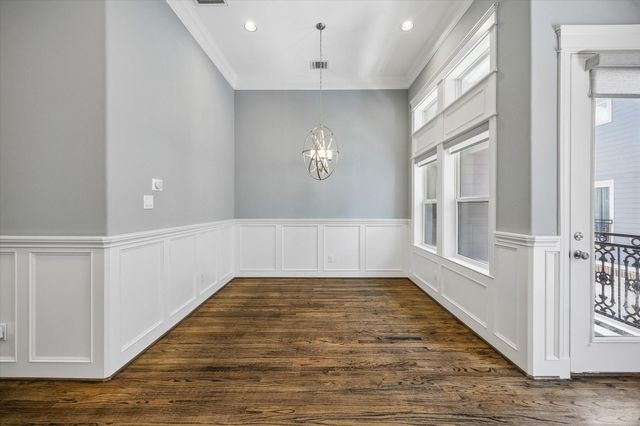 609 Rutland Street F, Houston, TX 77007
