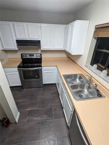 4317 SW 69TH TERRACE, Gainesville, FL 32608