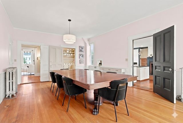 266 Main St, North Andover, MA 01845