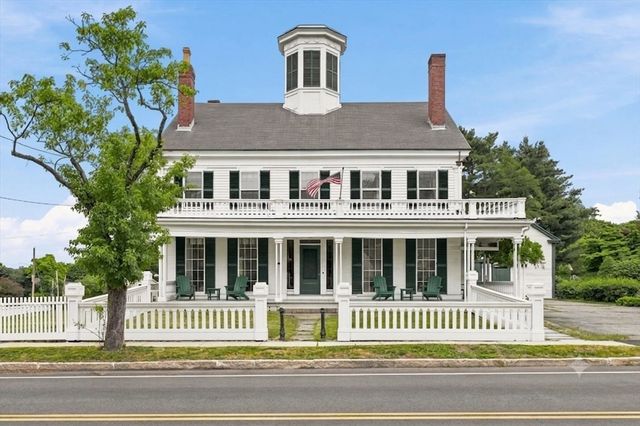 266 Main St, North Andover, MA 01845