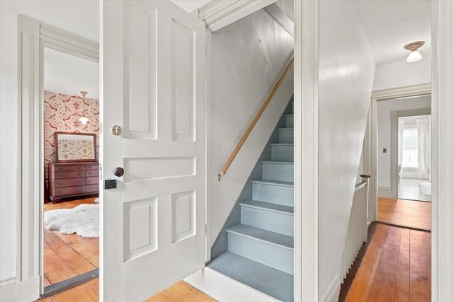 266 Main St, North Andover, MA 01845