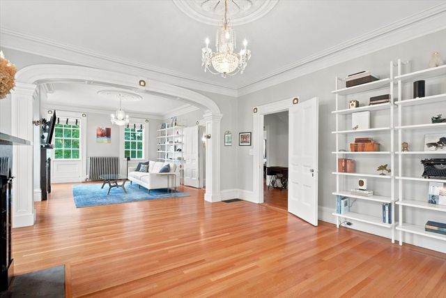 266 Main St, North Andover, MA 01845