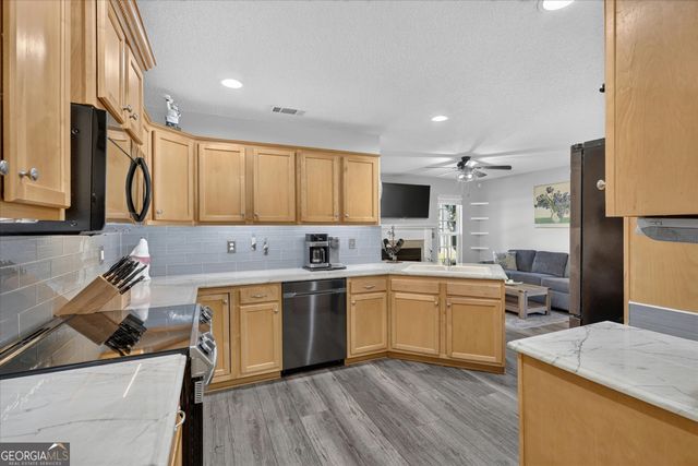 101 Pleasant Hill Road, Rincon, GA 31326