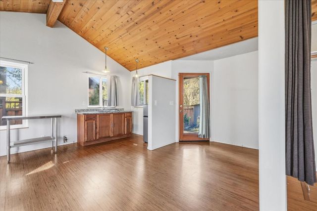 8220 Hermosa Avenue, Ben Lomond, CA 95005