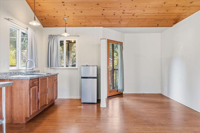 8220 Hermosa Avenue, Ben Lomond, CA 95005