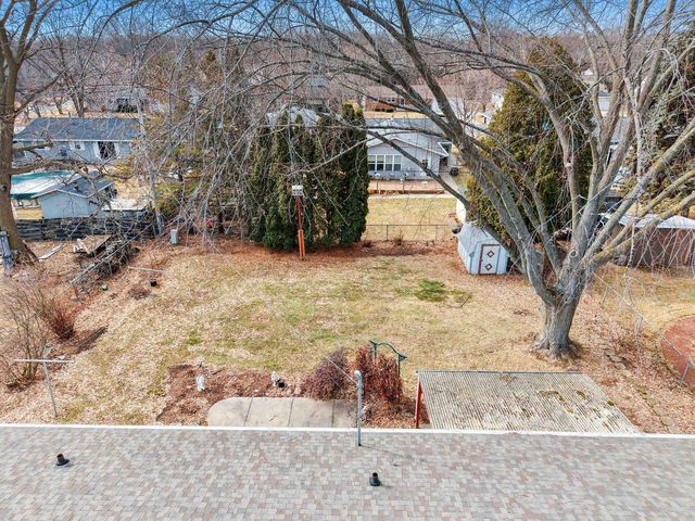 1403 PONDEROSA AVENUE, Green Bay, WI 54313