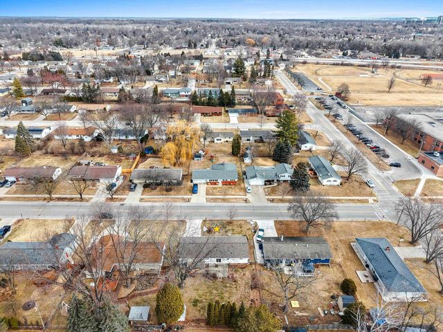 1403 PONDEROSA AVENUE, Green Bay, WI 54313