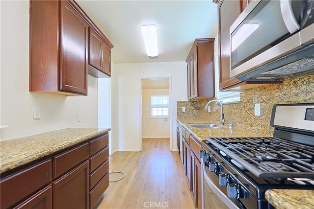 1113 S Pine, Fullerton, CA 92833