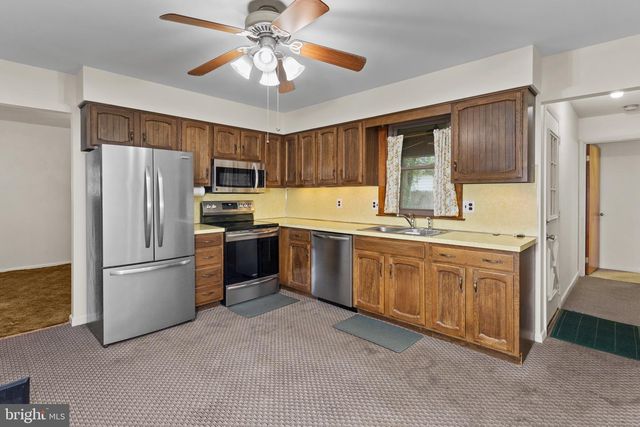 806 EDGEWATER AVE, Westville, NJ 08093