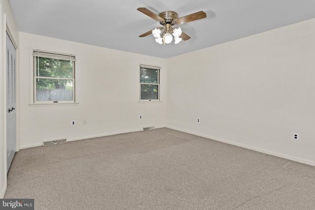 806 EDGEWATER AVE, Westville, NJ 08093
