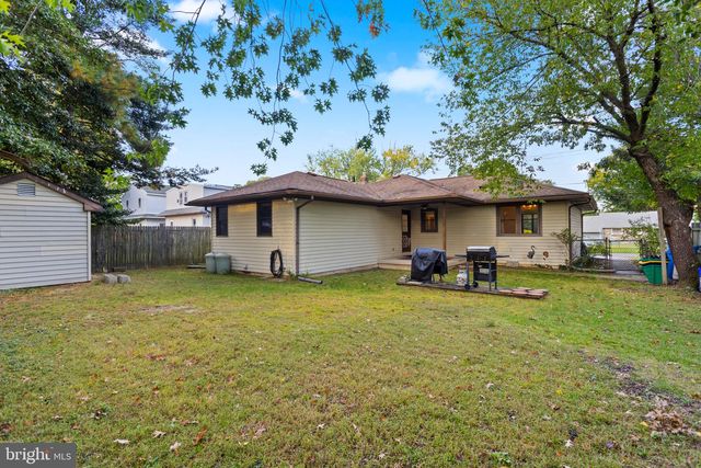 806 EDGEWATER AVE, Westville, NJ 08093