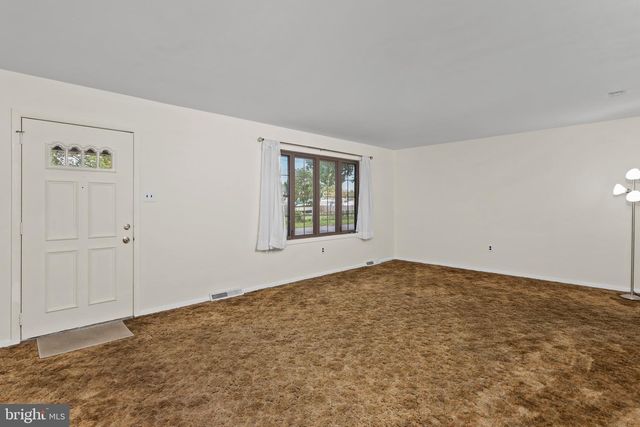 806 EDGEWATER AVE, Westville, NJ 08093
