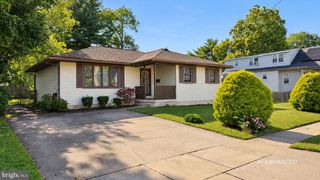 806 EDGEWATER AVE, Westville, NJ 08093