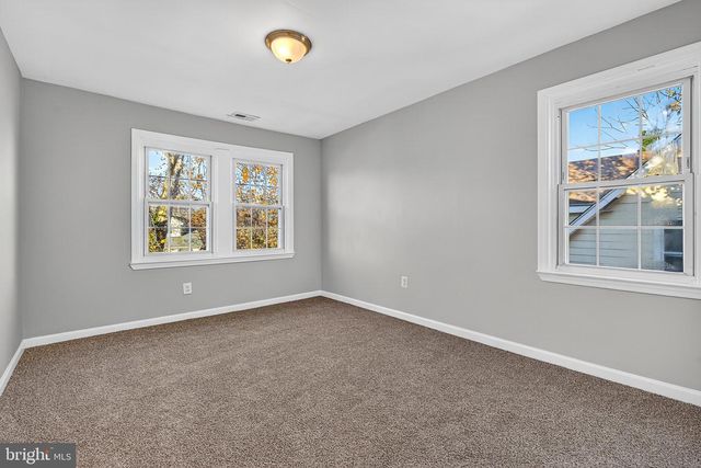 2719 CYLBURN AVE, Baltimore, MD 21215