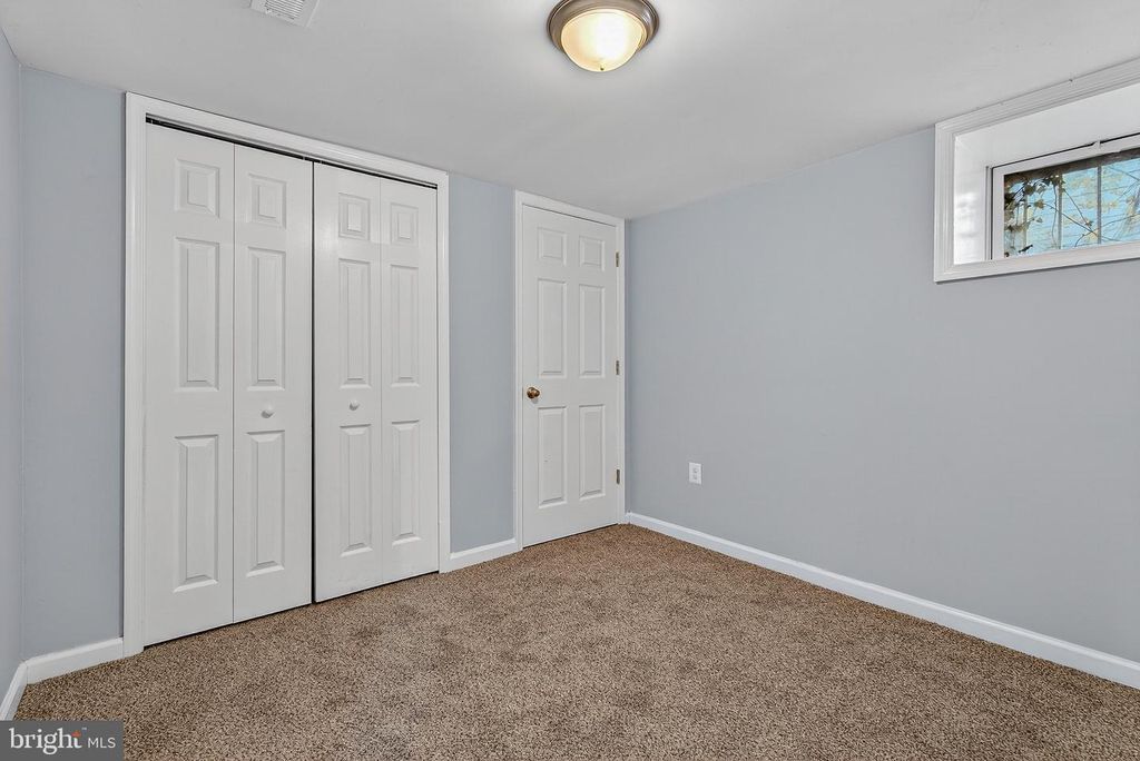 Image 25 of property listing at 2719 CYLBURN AVE, Baltimore, MD 21215