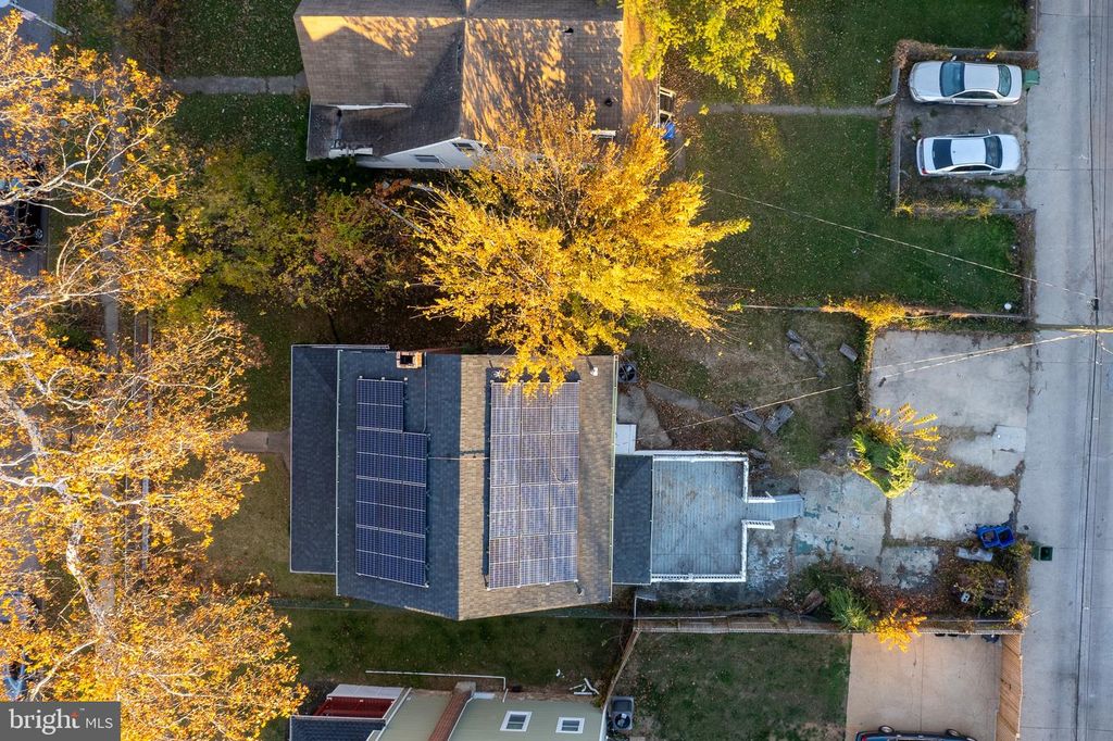 Image 38 of property listing at 2719 CYLBURN AVE, Baltimore, MD 21215