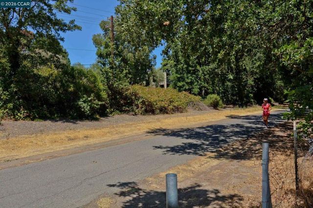 118 Neptune Place, San Ramon, CA 94583