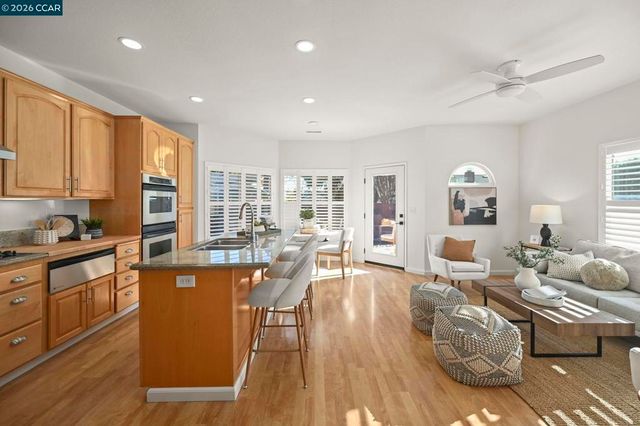 118 Neptune Place, San Ramon, CA 94583