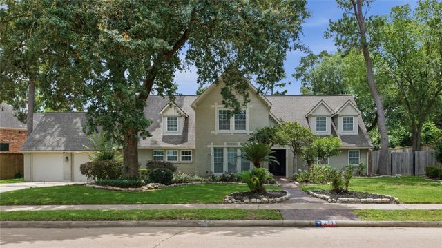 211 Faust Lane, Houston, TX 77024