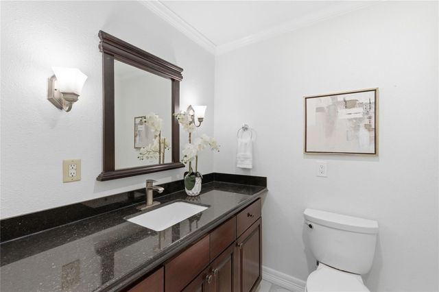 211 Faust Lane, Houston, TX 77024