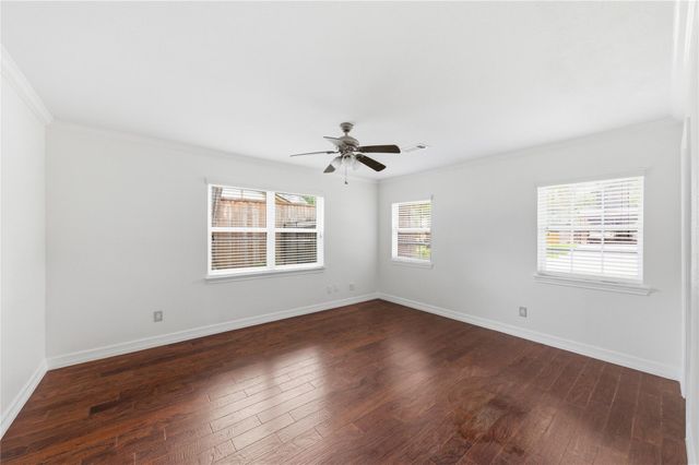 211 Faust Lane, Houston, TX 77024