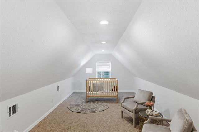 211 Faust Lane, Houston, TX 77024