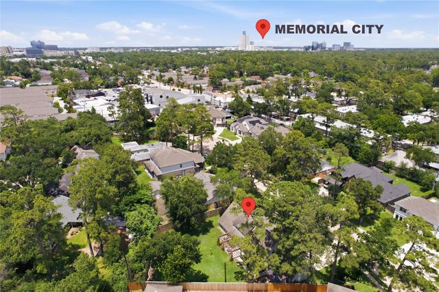 211 Faust Lane, Houston, TX 77024