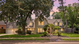 211 Faust Lane, Houston, TX 77024