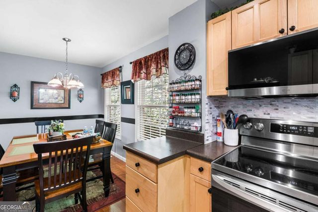 2102 Pooh Corner, Hiawassee, GA 30546
