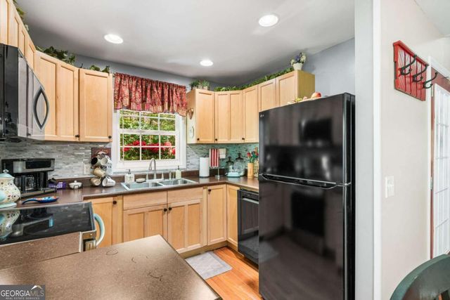 2102 Pooh Corner, Hiawassee, GA 30546