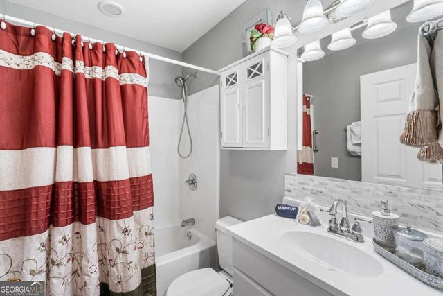2102 Pooh Corner, Hiawassee, GA 30546