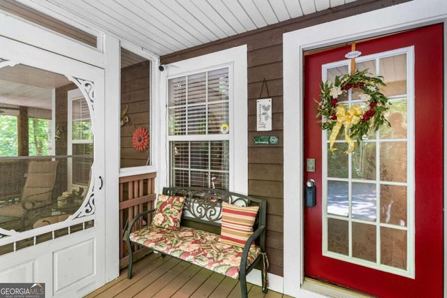 2102 Pooh Corner, Hiawassee, GA 30546