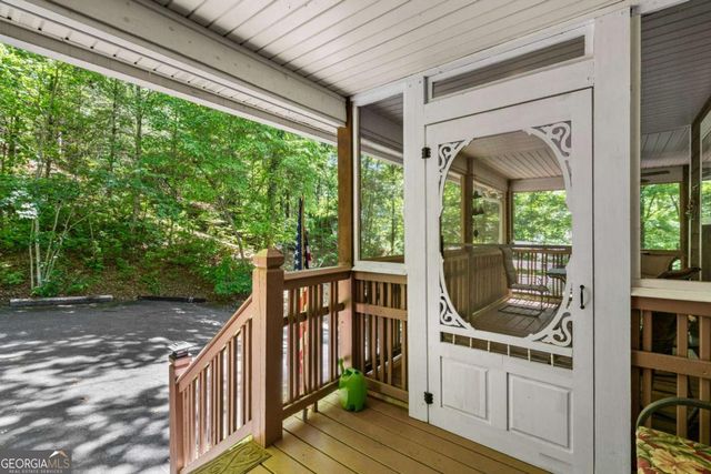2102 Pooh Corner, Hiawassee, GA 30546