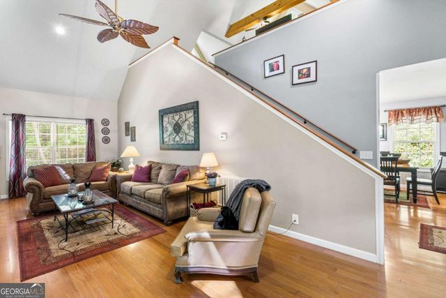 2102 Pooh Corner, Hiawassee, GA 30546