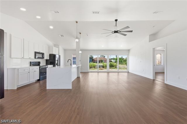 7266 Buchanan RD, Fort Myers, FL 33967