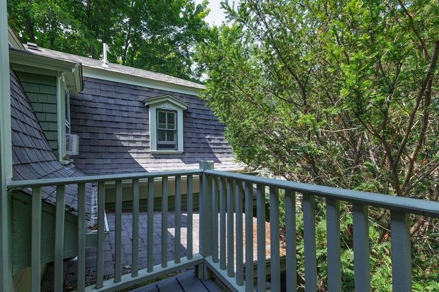 30 Mordecai Lincoln Rd, Scituate, MA 02066